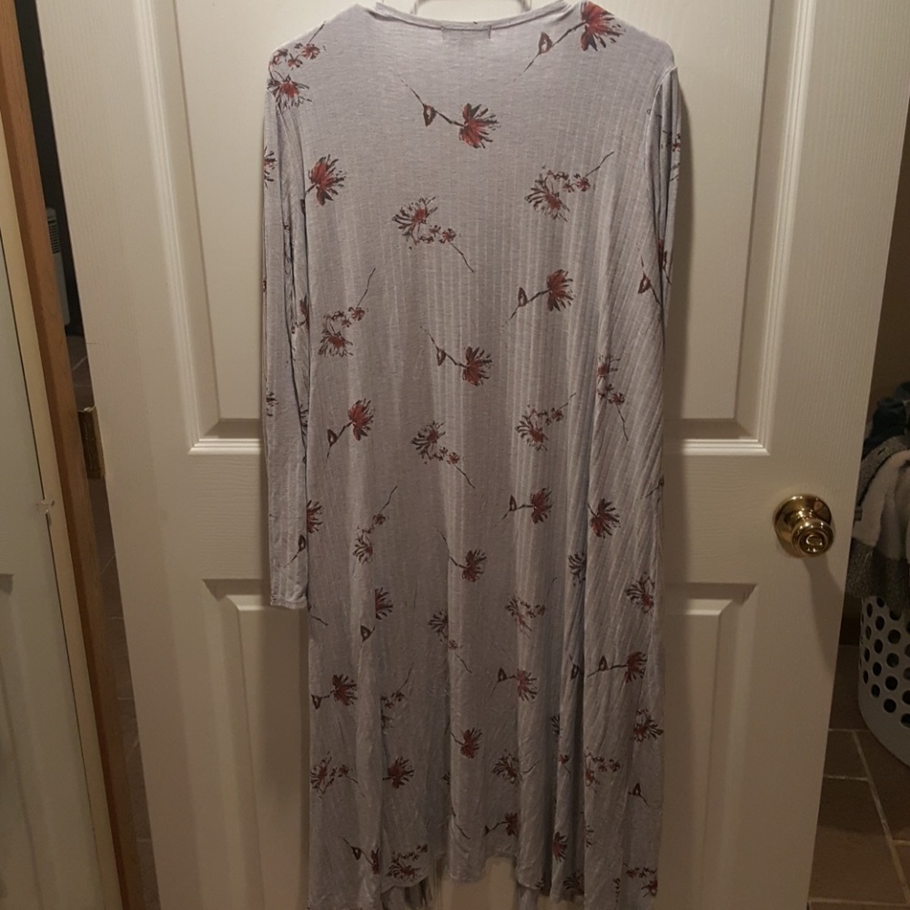 Lularoe Sarah, medium - Picture 4 of 4